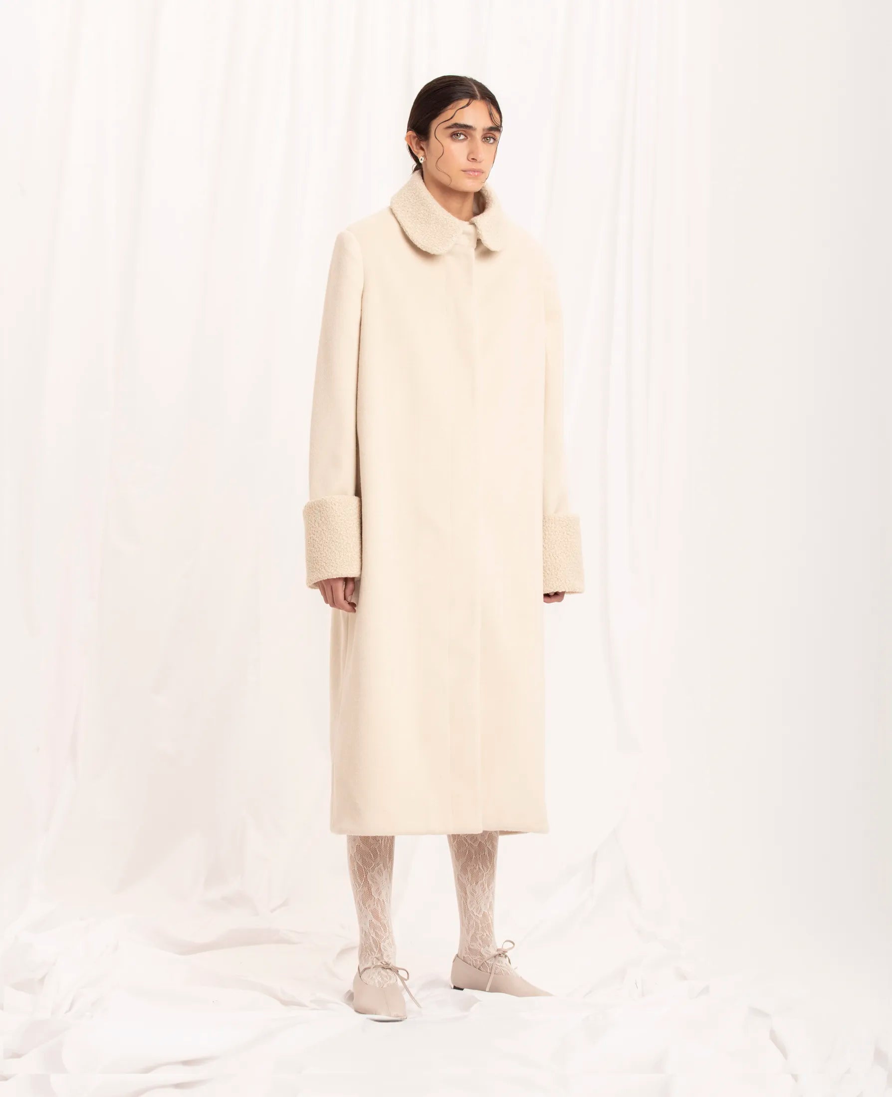 IMMEDIATE DELIVERY Cruella Coat / Ivory