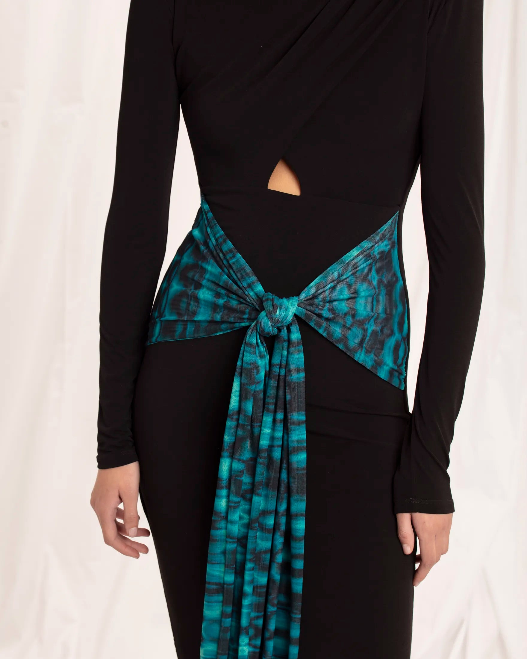 IMMEDIATE DELIVERY Rosette Piton Print Turquoise & Black Dress