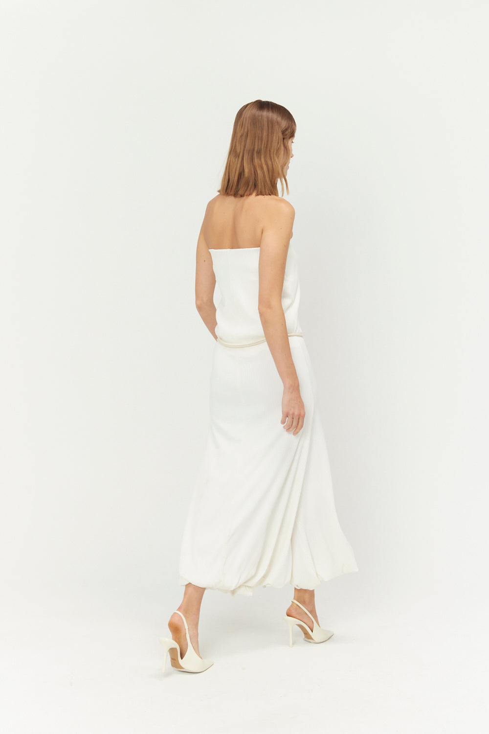IMMEDIATE DELIVERY Queilén White Dress