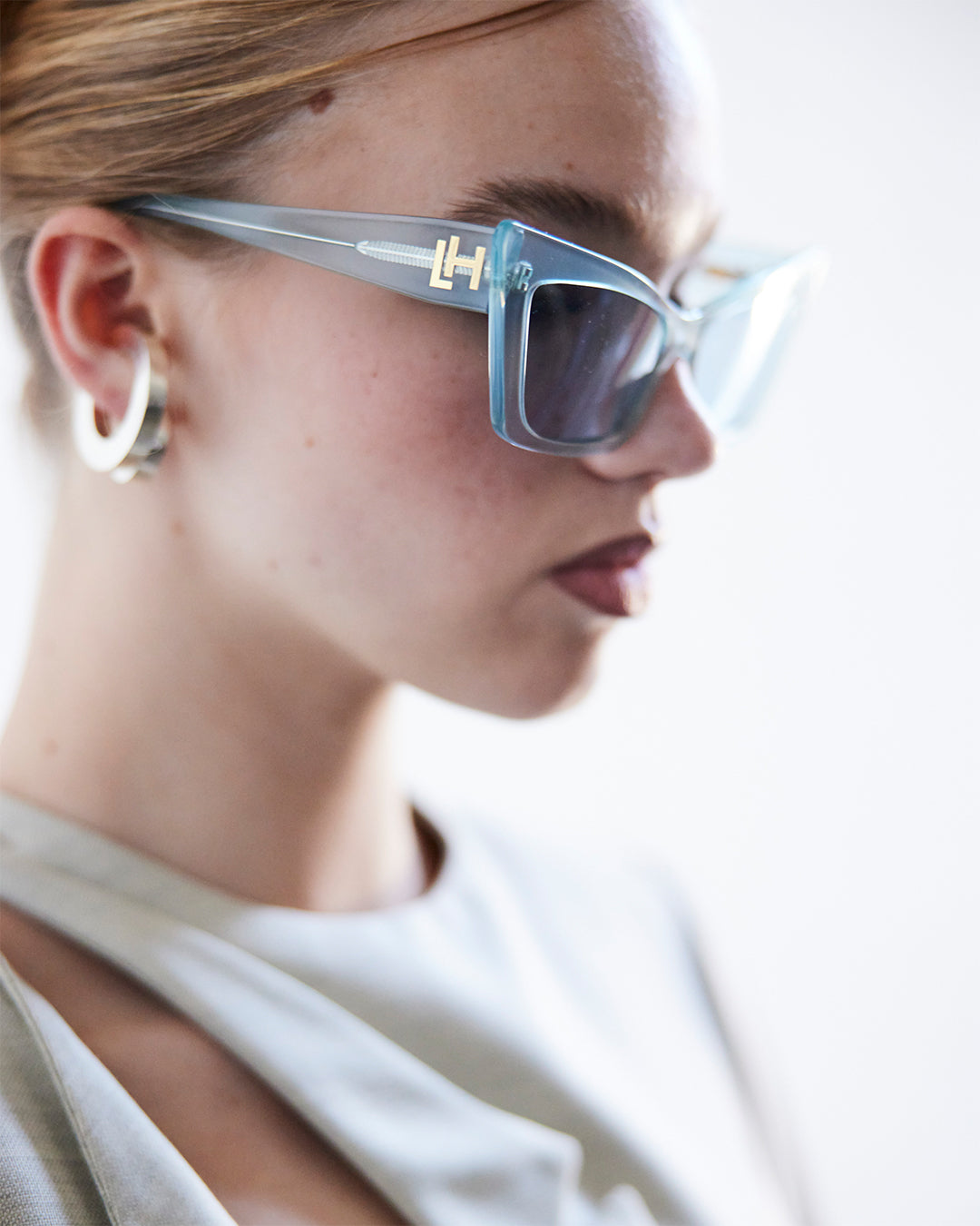 Cau Cau Light Blue Sunglasses